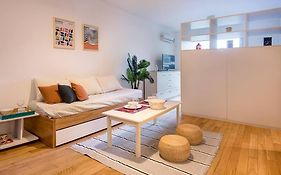Warm, Quiet & Inviting Retreat - Steps From Palermo